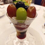 資生堂パーラー - ぶどうパフェ