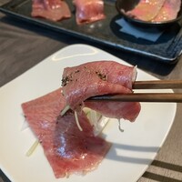 近江うし焼肉 にくTATSU 日本橋室町店 - 