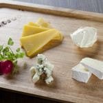 コクブンジ肉バル Tetsuo - 