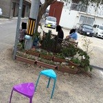 皆、思い思いの場所で食べてます