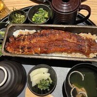 うなぎ四代目菊川 ヒルトンプラザウエスト大阪店 - 