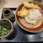本格派博多うどん はし田たい吉 新橋店 - かしわ天ざる