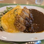 日比谷松本楼 - カツカレーオムレツライス（1780円）