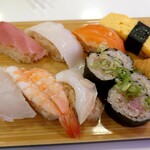 回転寿司 みさき - 料理写真: