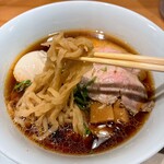 燎 - 焼豚味玉醤油らーめん