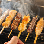 鳥勇 - 料理写真:焼いてるシーン