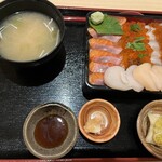 浜っ子 時計台店 - 