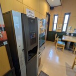 道の駅禅の里飲食コーナー - セルフのお茶、お冷