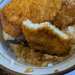 道の駅禅の里飲食コーナー - 少し厚みありで、ご飯はソースたっぷり