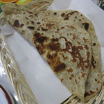 アッバシ - ロティ（お替わり可）