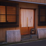 もちづき - お店の正面