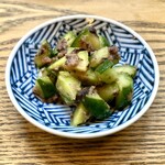 かぶと - きゅうりと梅のおかか和え