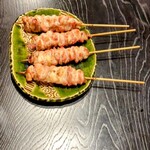 炭火焼 とりぞう - せせり ( 塩 )