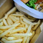 Butcher Miyako Base  - ポテトフライはもうちょっと揚げ方が濃い方が好きかな…。