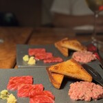 カルネジーオ イースト - 