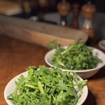 カルネジーオ イースト - 