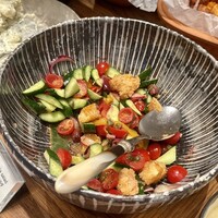 ザ タヴァン グリル＆ラウンジ - 