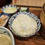 炭火焼濃厚中華そば 威風堂道 - 