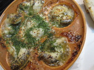 Yoshichan - つぶ貝のガーリックバター焼き