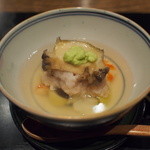 もちづき - 鮑の存在感がばっちりです、餡が妙味ですね