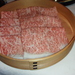 瀬里奈 - 　宮崎県産のＡ５サーロインのしゃぶしゃぶ肉です。