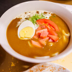 肉と魚とめん料理が充実している店 なにがし - 