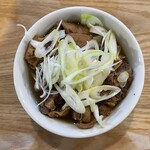 浅草酒場　岡本 - 2025.08.19 (火)    牛すじもつ煮込み定食　1100円（税込）