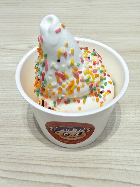 milky70 since1951 アクアシティお台場店 （ミルキーナナジュウ