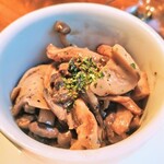 Rouge Roppongi - ●キノコのマリネ