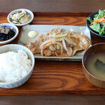 craft食堂 ハコノソト - 料理写真:しょうが焼定食