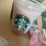 スターバックスコーヒー - ドリンク写真:ペブルリーピーチフラぺ