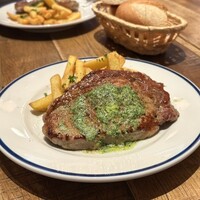Bistro Buzz 赤坂 - 
