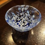 界 津軽 - 続いて「田酒　特別純米酒」1,500円　津軽びいどろを多用してます