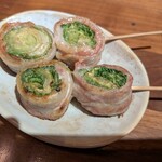 炭火野菜巻串と焼売 博多うずまき - 