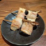 炭火野菜巻串と焼売 博多うずまき - 