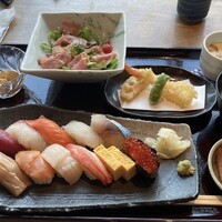 くし路 KITTE丸の内店 -  くし路 KITTE丸の内店 -