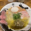 広島牡蠣と和牛ラーメン 衝青天