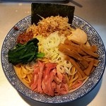 豚骨一燈 - 煮干和えそば中盛