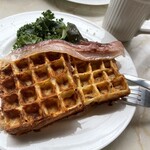 オクサワ・ファクトリー・コーヒー・アンド・ベイクス - 