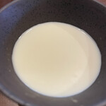 麺屋 おざわ - サービスの美味しすぎる杏仁豆腐