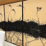 花蝶 - ダチョウの襖絵