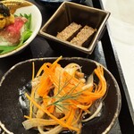 花蝶 - 前菜の（鶏肝松風焼き・鱧 南蛮漬け）