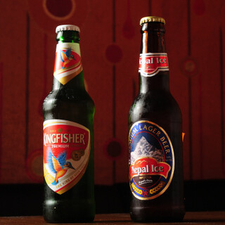 カレーと相性抜群な海外の瓶ビールなど多彩なドリンクをご用意！