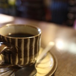 茶房 武蔵野文庫 - 小石原焼の器は店内でも販売している