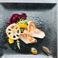 鉄板焼き 銀座 ポルトファーロ 本店 - 飛ばねえ豚はただの豚だっ！