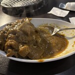 北新地 焼肉 尚 - 二杯目の肉を全てライスに乗せた状態