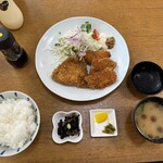 Ryotei Mikado - Set Meal – Fried Horse Mackerel and Chicken Cutlet – Aerial View