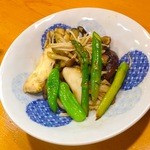 Mano - キノコと秋野菜のソテー