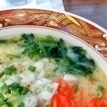 房州麺処 麺屋ちゃいなはうす - とん塩ラーメンの青菜