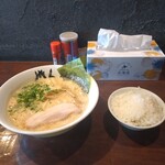 らあめん がんてつ - 料理写真: